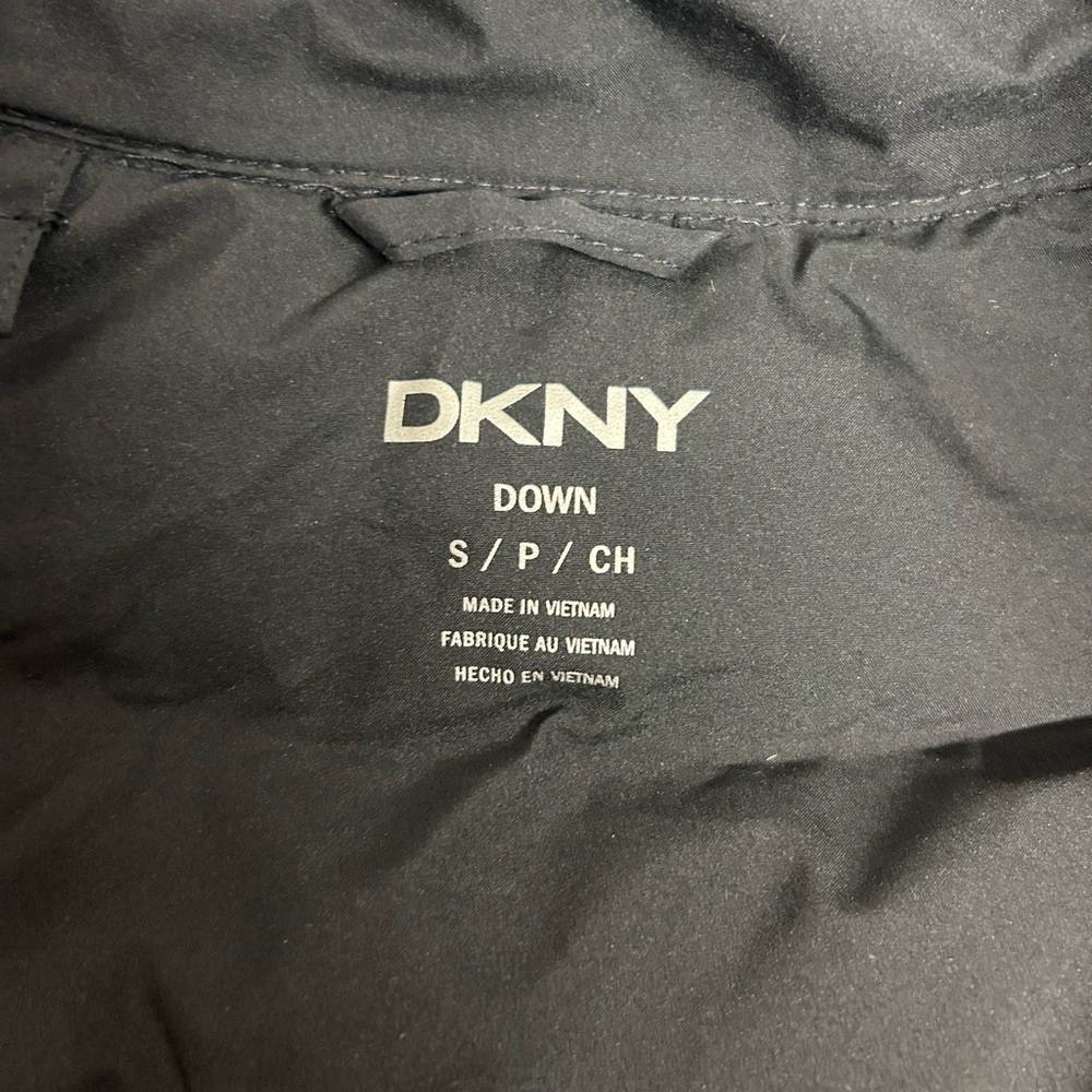 Women's Black Hooded Puffer Coat down filled size small - Picture 5 of 8